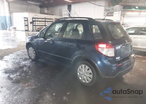 2010 Suzuki Sx4 Technology из США, поврежденный, VIN JS2YB5A3XA6301141